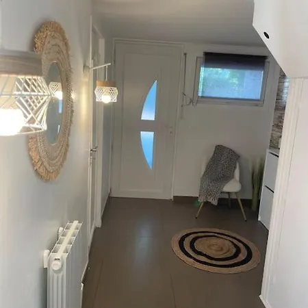 Superbe Maison Entiere Prázdninový dům Ronchin